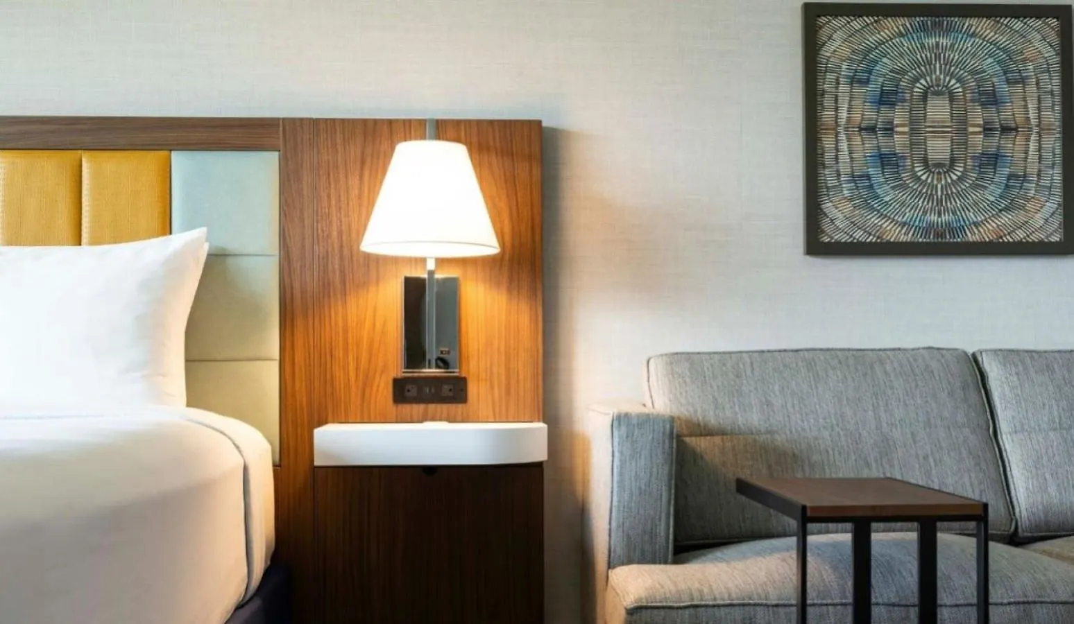 Hampton Inn & Suites Maui North Shore Kahului Hotel